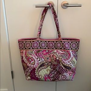 Very Bradley Large Tote!